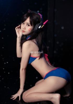 一边亲一面膜下的活动内容_HD手机免费观看完整